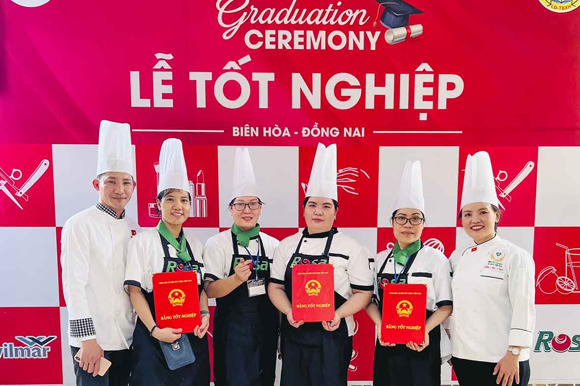 Kỹ Thuật Ẩm Thực (296 Giờ)