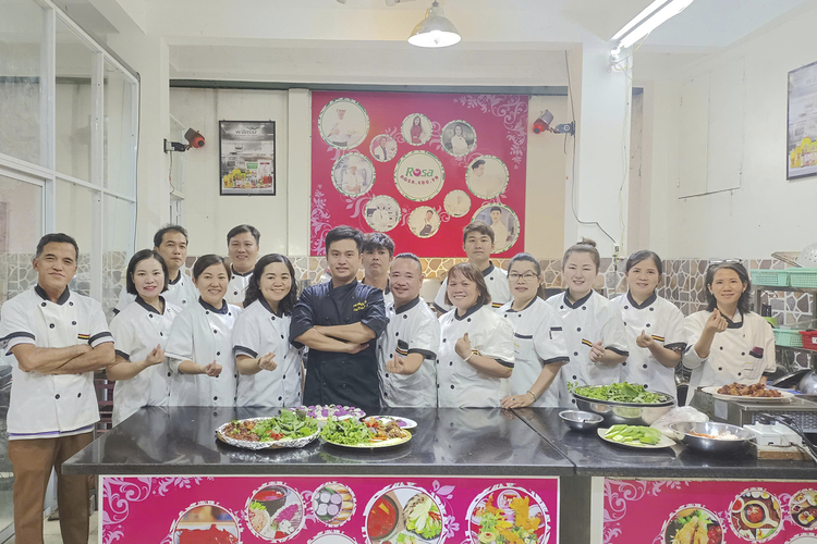 Workshop Học Làm Mẹt Thịt Nướng Bánh Hỏi + Cá Lăng Nướng Sate PVN1258