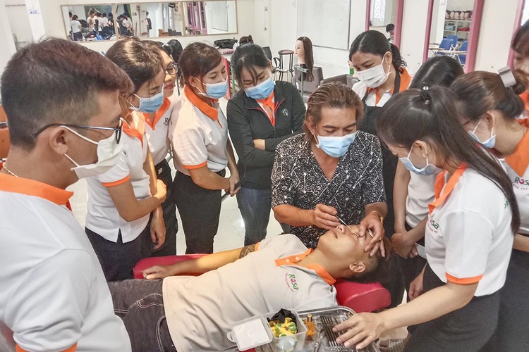 Chuyên Gia Tạo Mẫu Tóc Nam (100 Giờ)