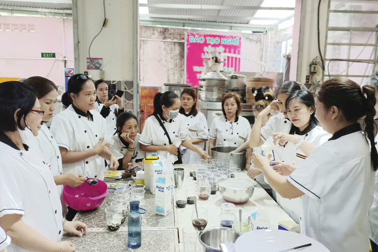 Nghiệp Vụ Trà Sữa (8 buổi - 32 giờ)