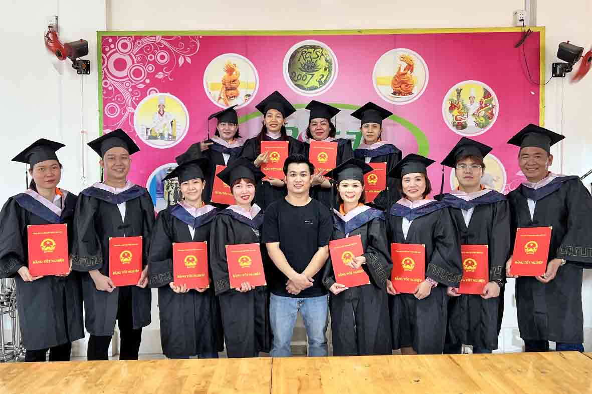 Kỹ Thuật Thẩm Mỹ (296 Giờ)