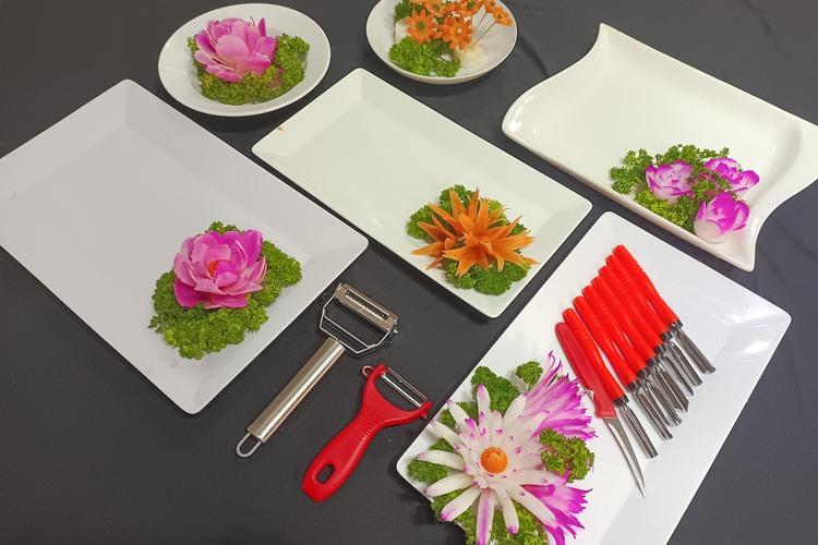 Workshop Học Làm Tỉa Hoa Trang Trí Các Món Gỏi , Chiên Bằng Hoa Hồng Khối, Hoa Sen, Hoa Cúc, Hoa Sứ, Tỉa Hoa Loa Kèn PVN1017