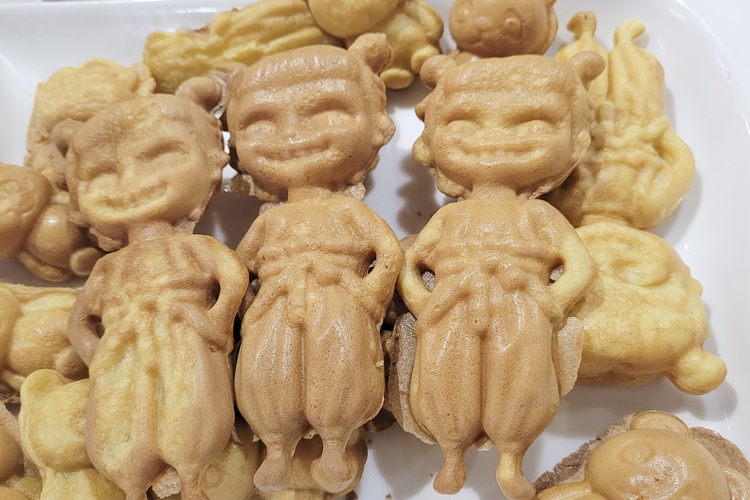 Workshop Học Làm Bánh Bông Lan Đường Phố Xài Máy Nướng Công Nghiệp : Máy Con Gấu, Natra, Kẹp Tàn Ong + Bánh Bạch Tuột PVN1835