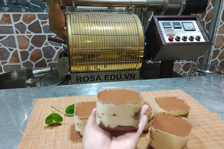 Workshop Học Làm Bánh Tiramisu (Truyền Thống, Trà Xanh, Dâu Tây) PVN89