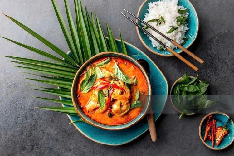 Workshop Học Làm Carry Thái xanh ( Cà ri Panang ) + Cà ri đỏ (Gaeng Daeng) PVN1856