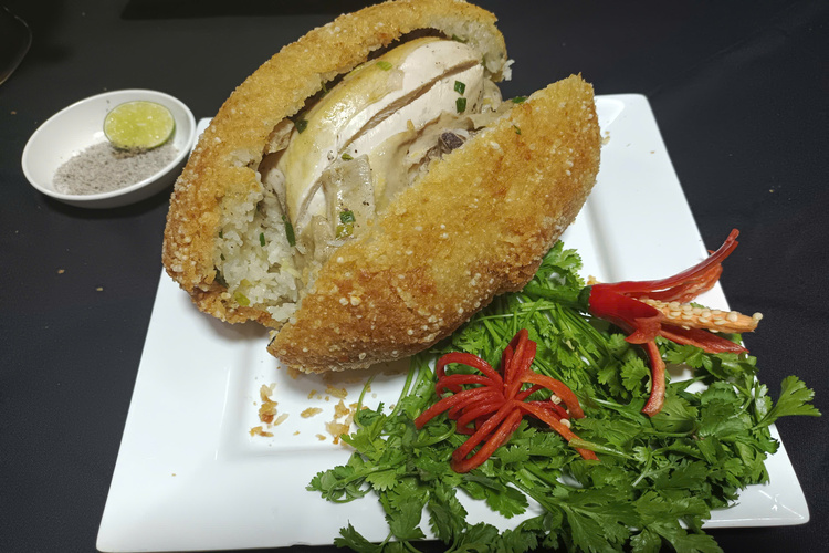 Workshop Học Làm Gà Bó Xôi + Lẩu Gà Nấu Nấm PVN1737