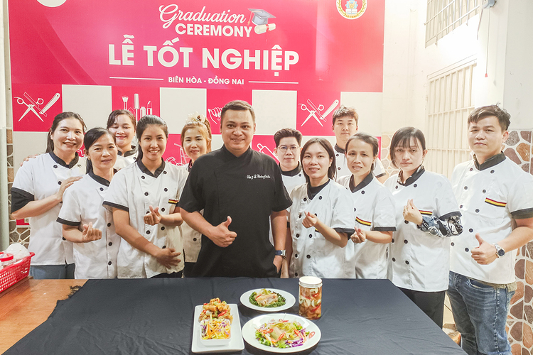 Workshop Học Làm Gân Bò Ngâm Rau Tiến Vua Chua Ngọt + Giò Heo Chiên Giòn Sốt Thái PVN1313