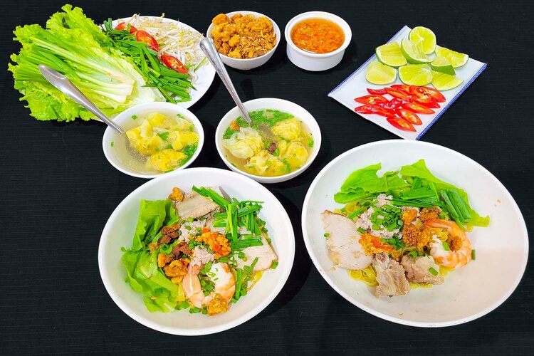 Workshop Học Làm Hủ Tiếu Mì Hoành Thánh, Bún Gạo, Nui ( Nước Lèo Chung)  PVN768