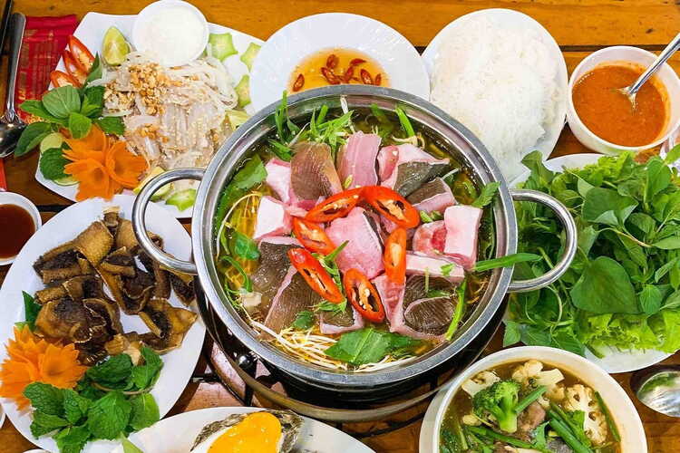 Workshop Học Làm  Lẩu Riêu Cua Bắp Bò Sườn Sụn + Lẩu Cá Đuối PVN1743