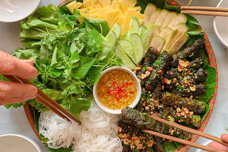 Workshop Học Làm Bò Cuốn Lá Lốt Nướng Than Hồng + Lẩu Bò Sate PVN1047