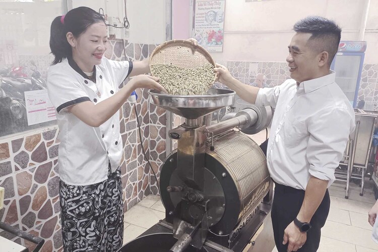 Workshop Học Tổng Quát Về Cà Phê, Phương Pháp Rang Xay Cà Phê, Phương Pháp Thử Nếm & Cảm Quan Cơ Bản Về Cà Phê PVN370