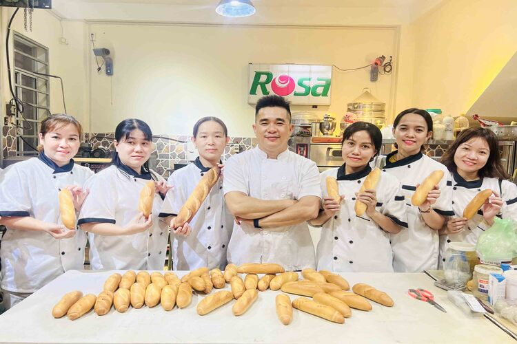 Workshop Học Làm Bánh Mì Việt Nam, Bánh Mì Tròn (bánh mì chuột) PVN1266