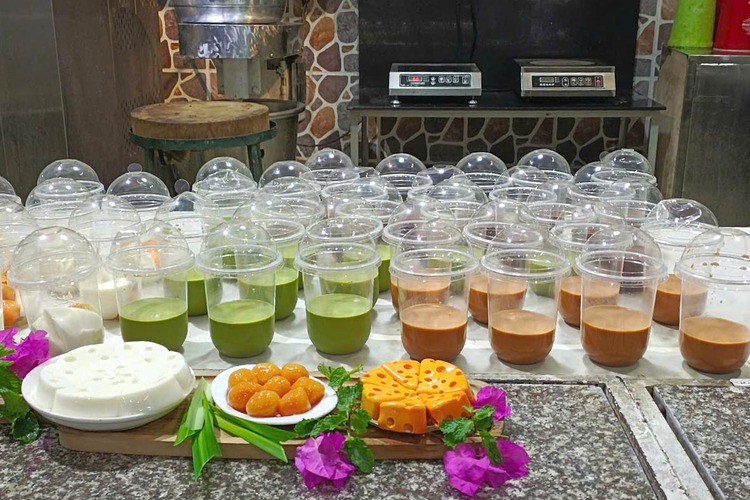 Workshop Học Nấu Trà Sữa Cốt Hiện Đại, Thái Đỏ, Thái Xanh, Sữa Tươi Trân Châu Đường Đen. Làm Thạch. Trà Sữa (Milk Tea): Trà Sữa Trân Châu Milk Tea + Thạch Phô Mai + Trà Sữa Socola  PVN695