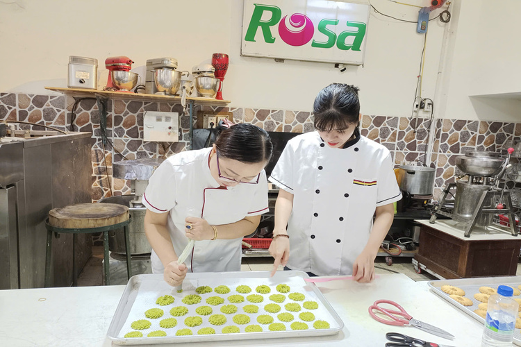 Workshop Học Làm Bánh Quy Romias + Bánh Quy Trà Xanh + Bánh Quy Socola PVN1305