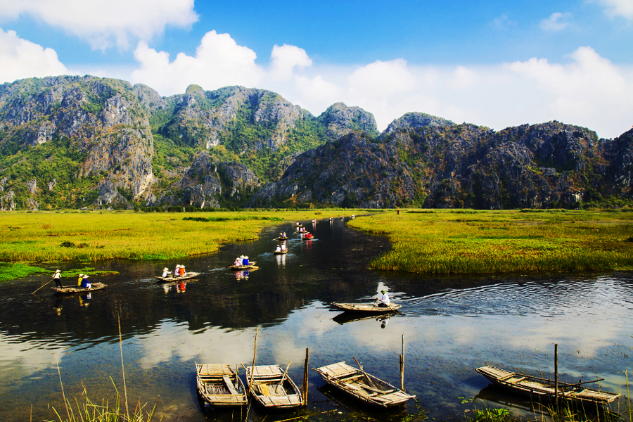 Ninh Binh 2 Days 1 Night Tour | Trang An – Bai Dinh Pagoda – Van Long Wetland Nature Reserve