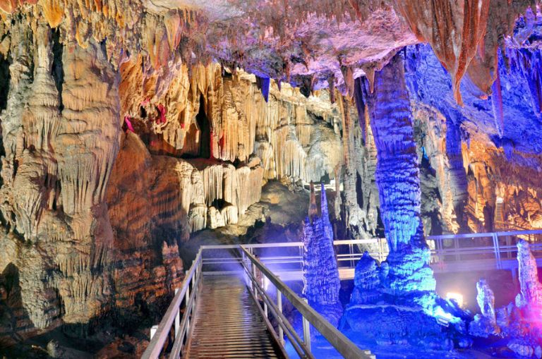 Ha Giang Daily Tour from Hanoi - 3D2N (Overnight at Dong Van & Du Gia)