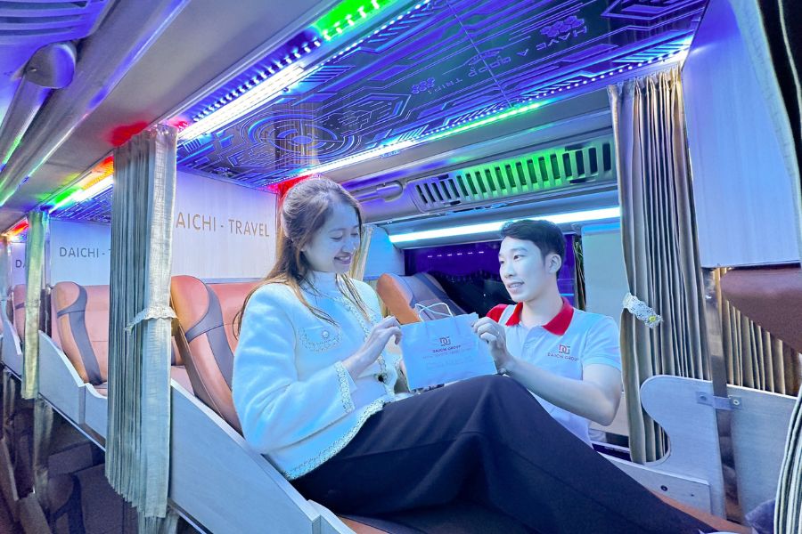 Daily Sleeper Bus Cat Ba to Ha Giang | Bus + Speedboat
