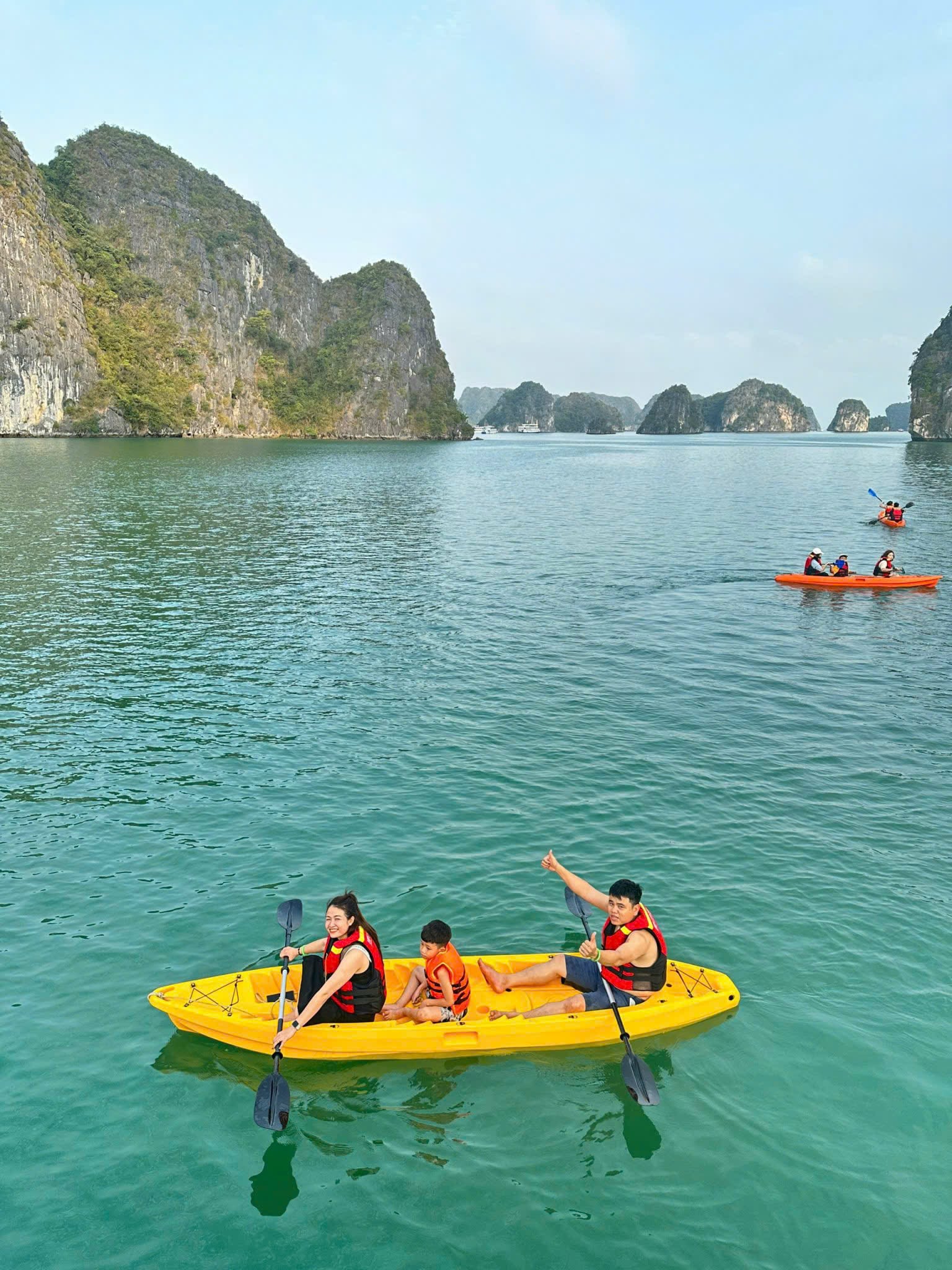 Lan Ha Bay full day tour - Cat Ba Dream Cruise 5-star