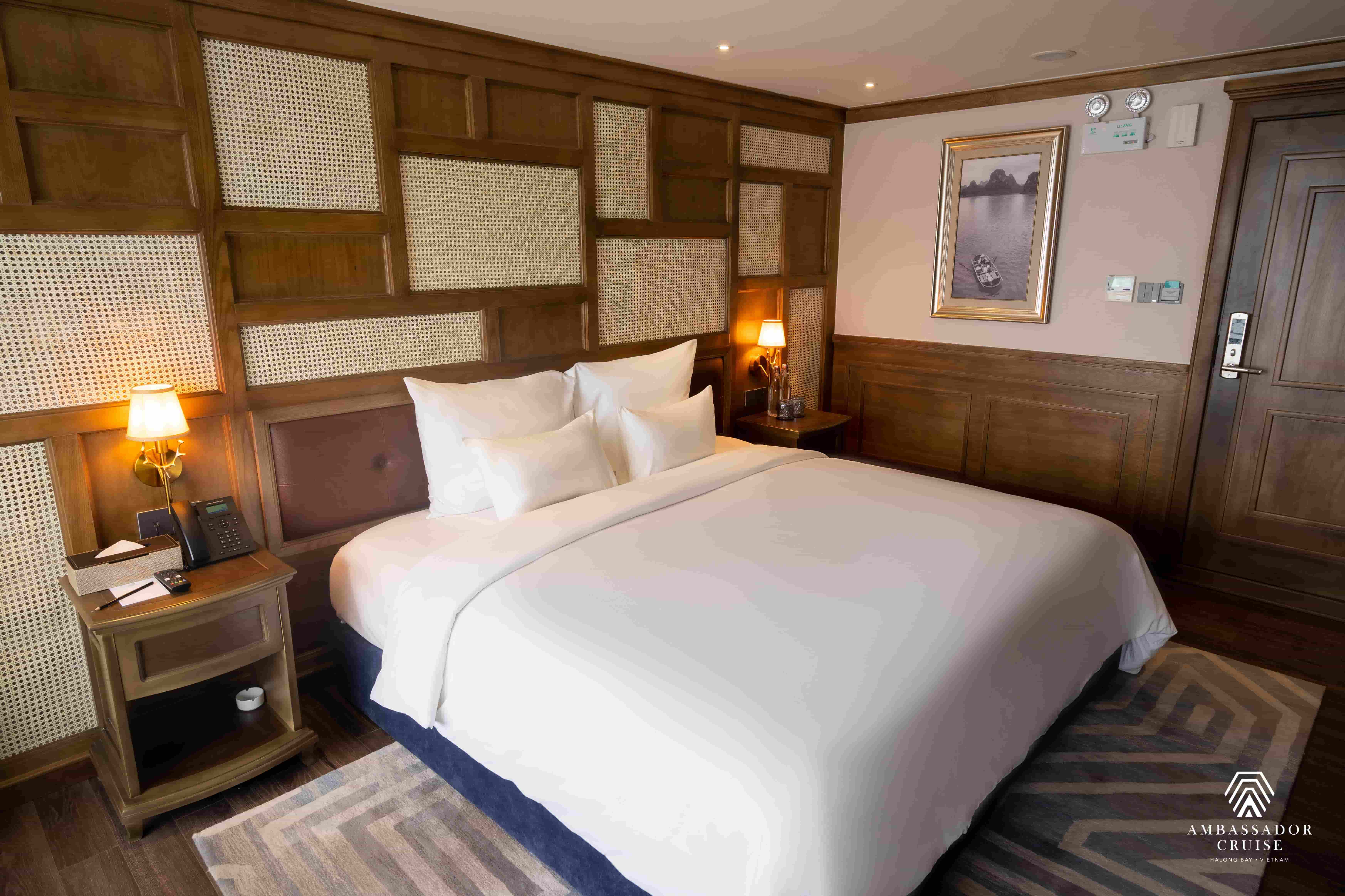 [Ambassador II] Day cruise Halong bay - Luxury Cruise on Halong Bay