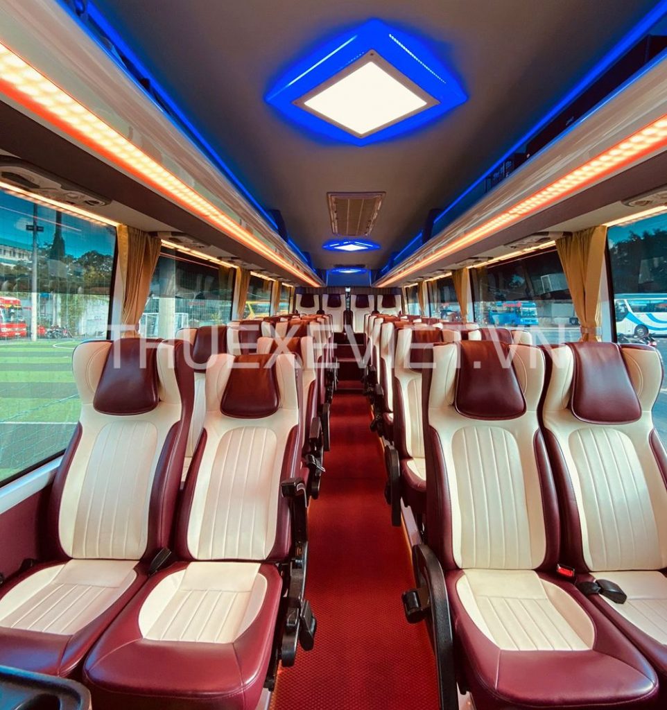 Ha Long to Hanoi Bus - Standard Bus 35 Seats