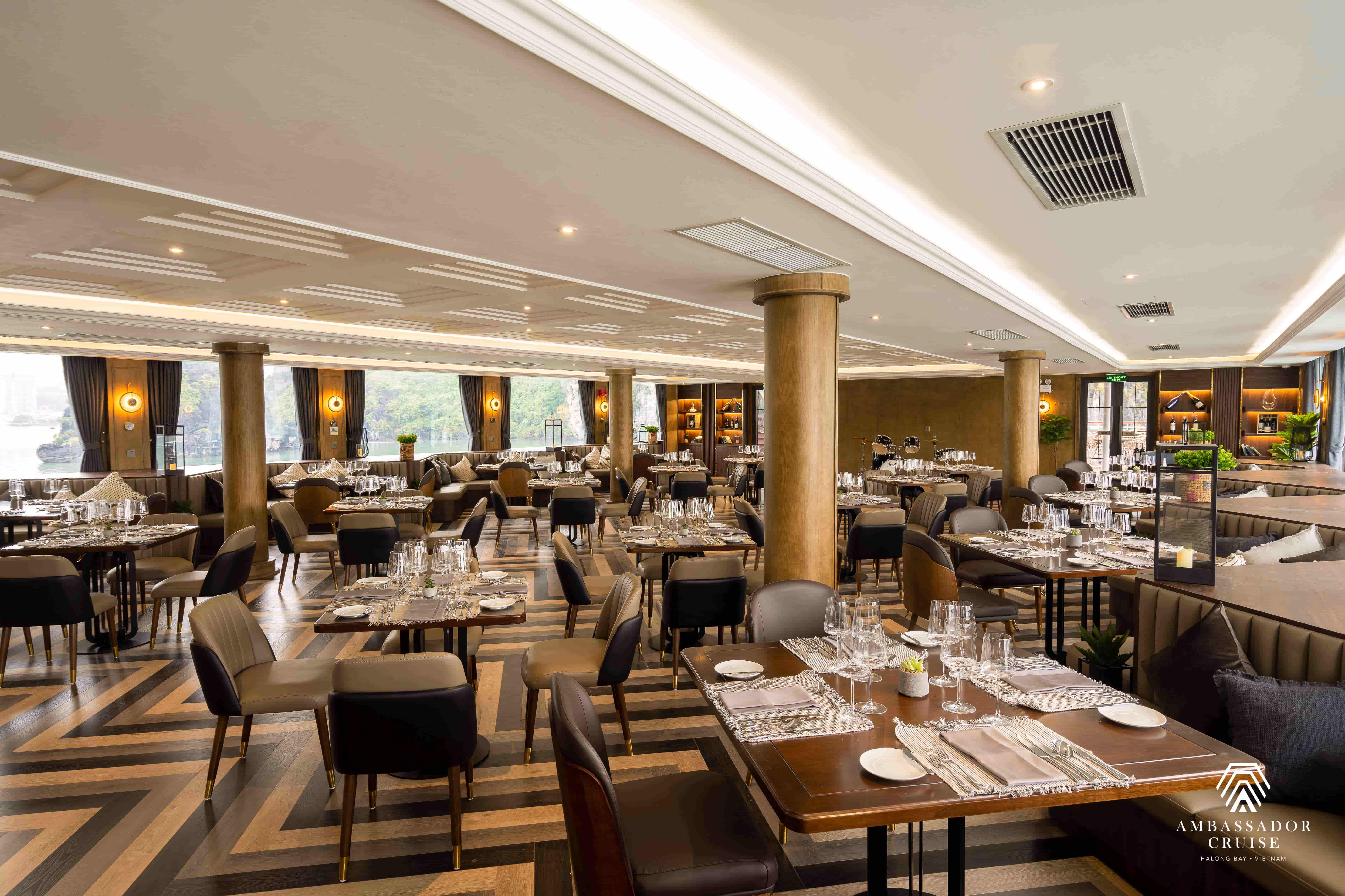 [Ambassador II] Day cruise Halong bay - Luxury Cruise on Halong Bay