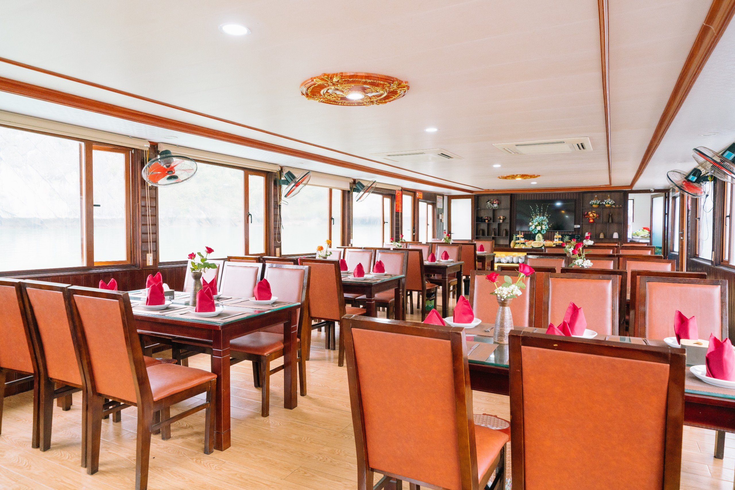 4-star Daiichi Cruise | Day Cruise in Lan Ha Bay