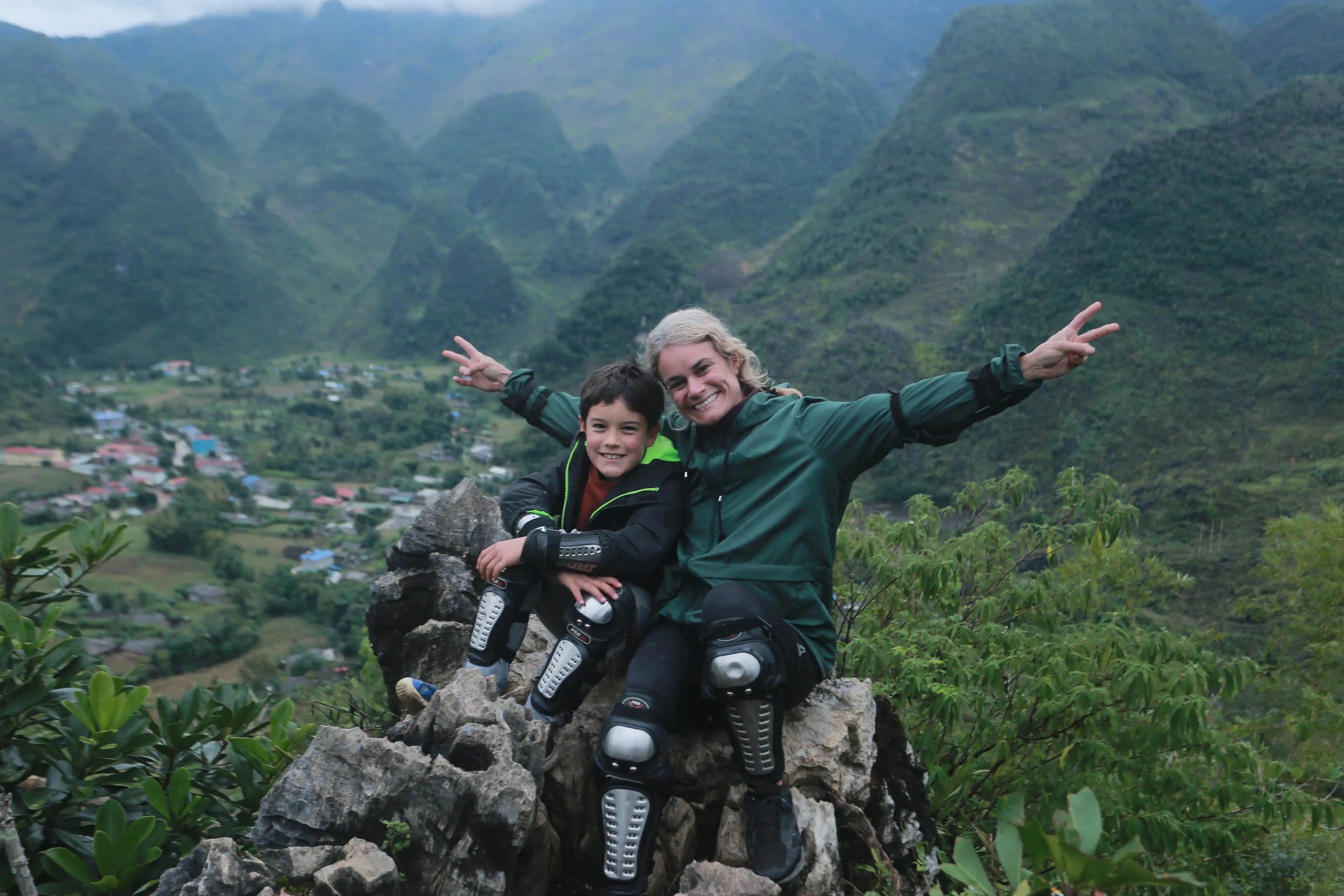 Ha Giang Loop Tour 4D3N Overnight at Yen Minh - Pa Vi & Du Gia | Departure from Hanoi