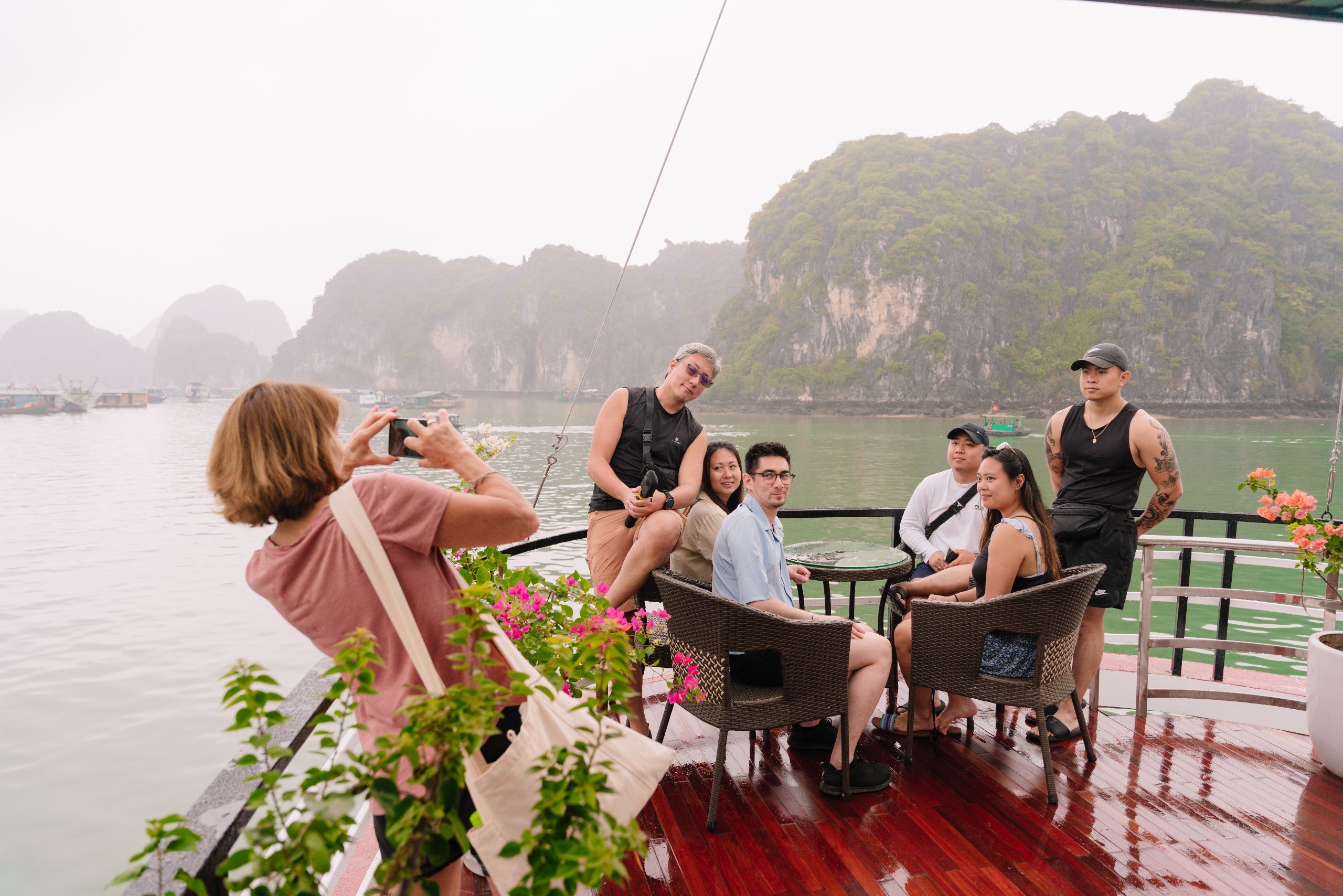 Sunset Tour in Lan Ha Bay | 4-star Daiichi Cruise