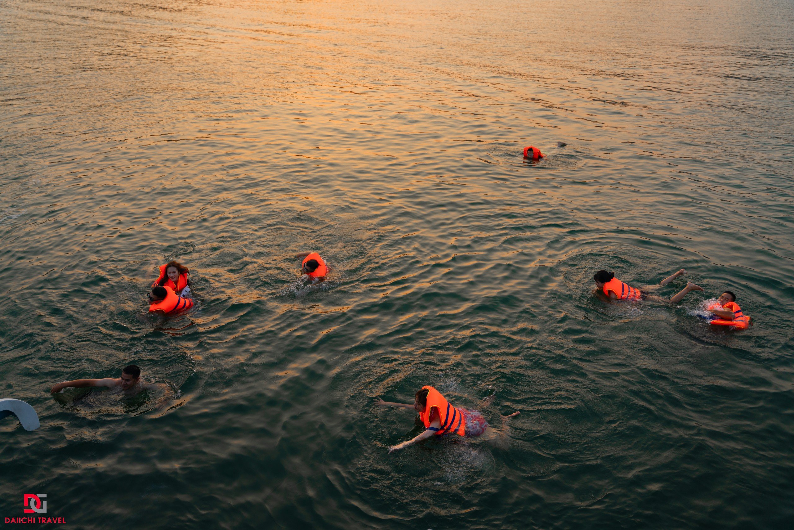 Sunset Tour in Lan Ha Bay | 4-star Daiichi Cruise