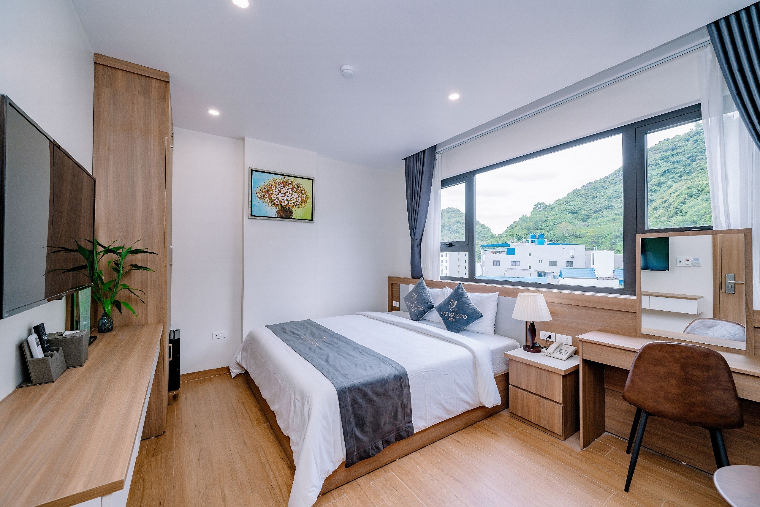 King View Single Room