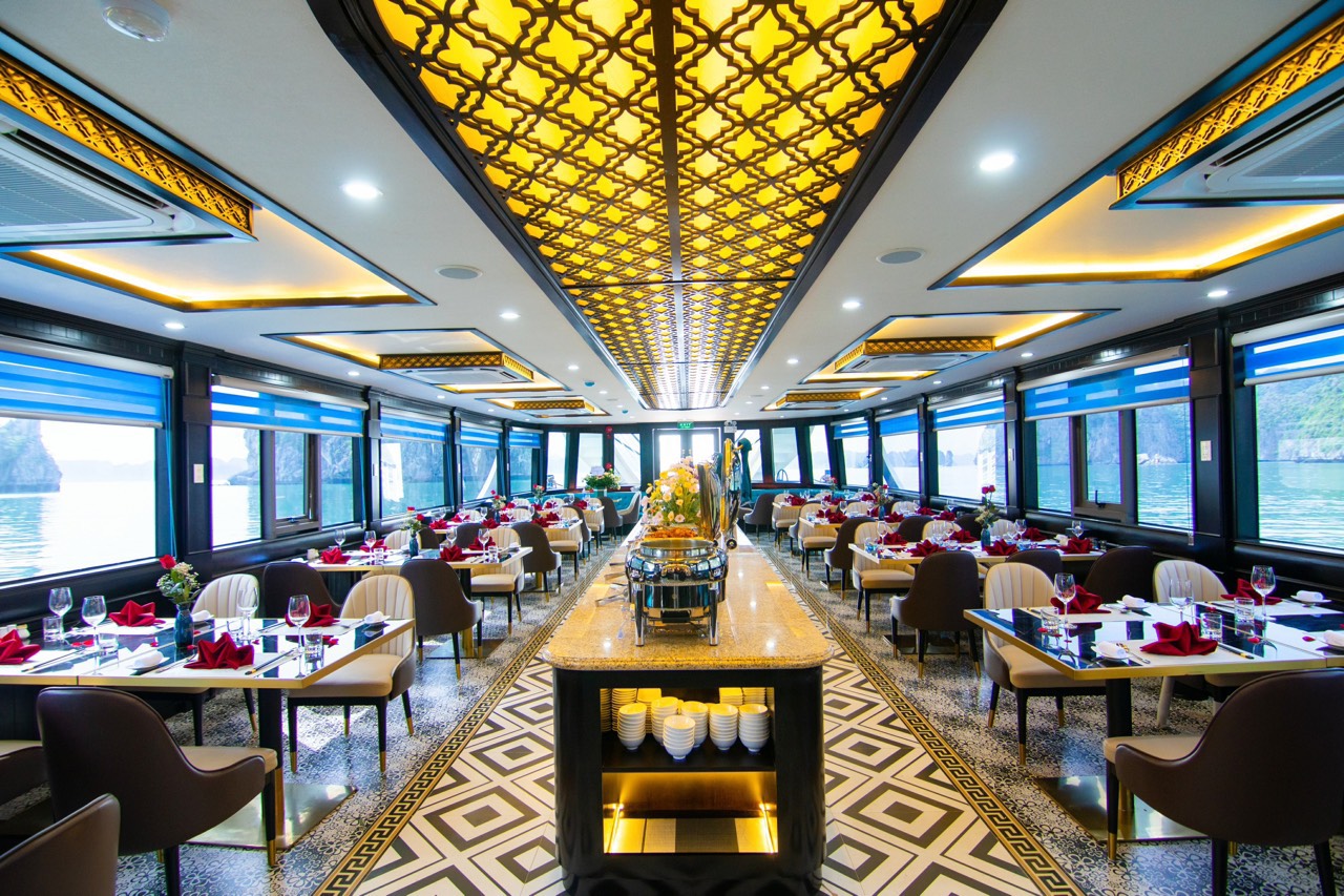 [La Casta Daily Cruise]  Halong bay Full day tour