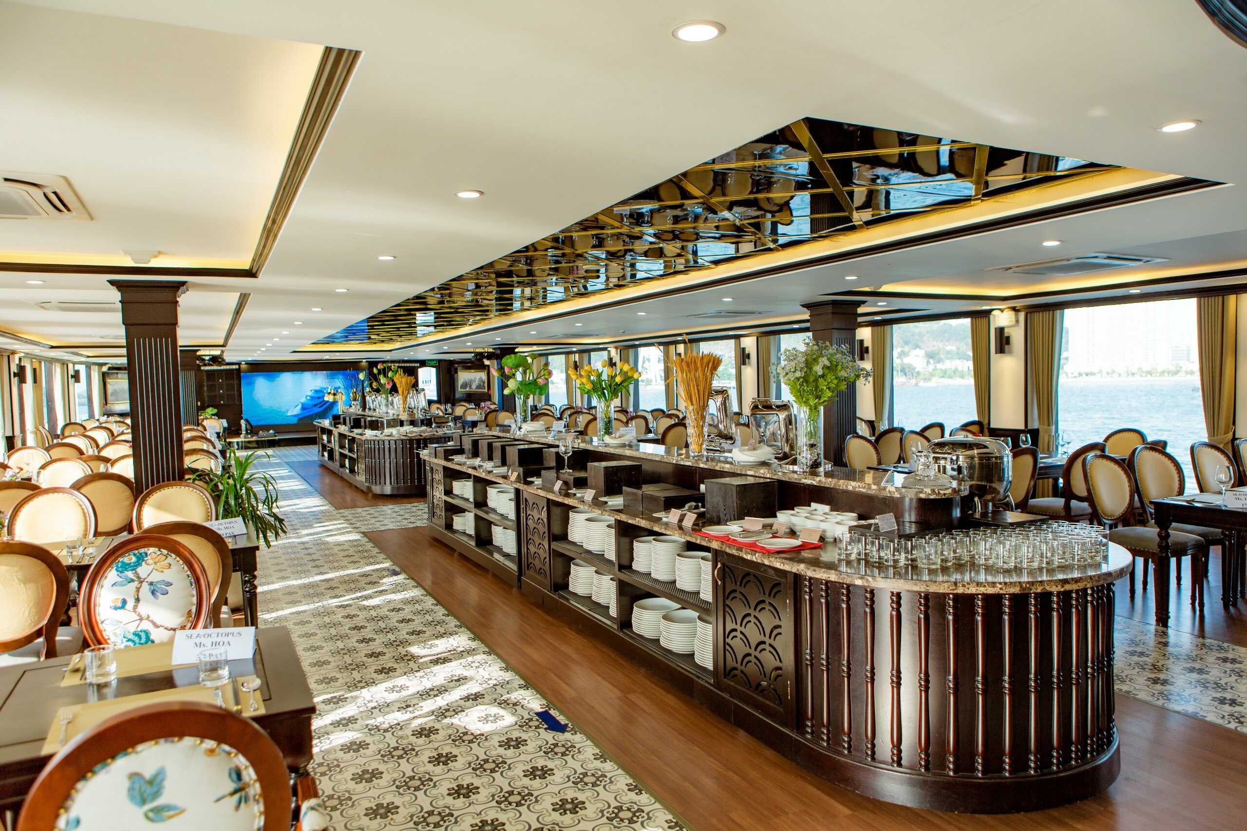 Sunset Viewing and Dinner on Sea Octopus Cruise - Halong Bay