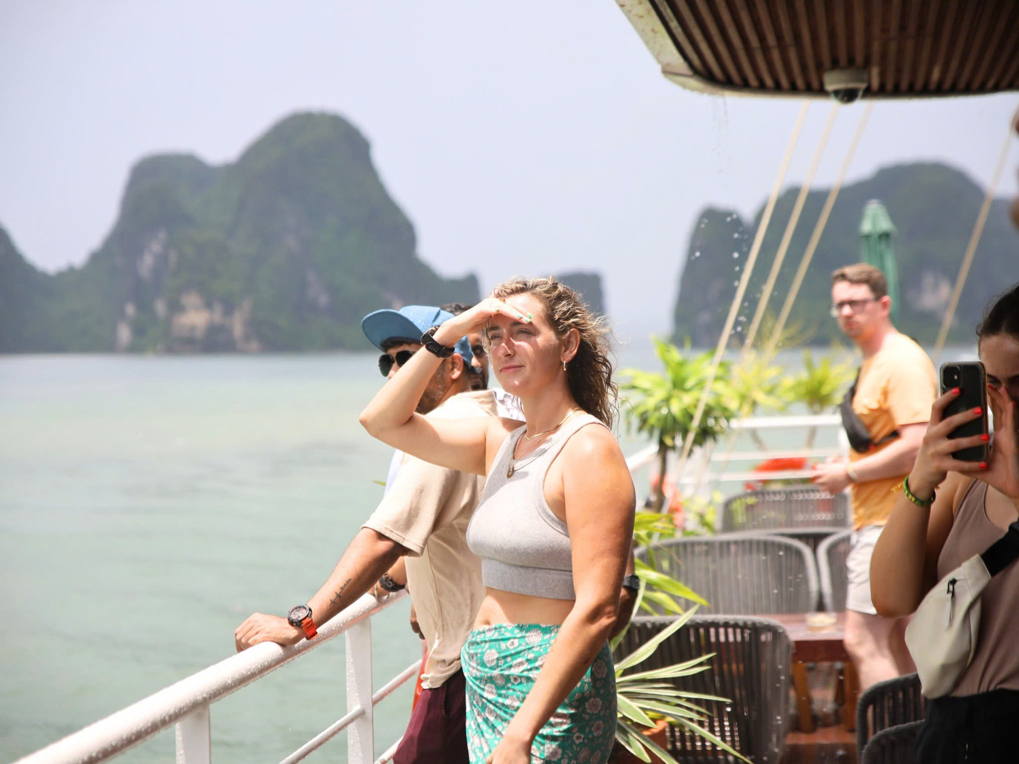 Lan Ha Bay Day Tour | The Catba Catamaran 5-star Cruise