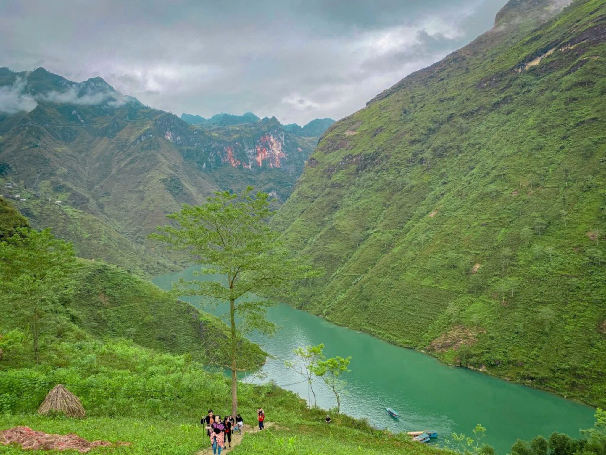 Ha Giang Group Tour from Hanoi - 3D2N (Overnight at Yen Minh & Pa Vi)