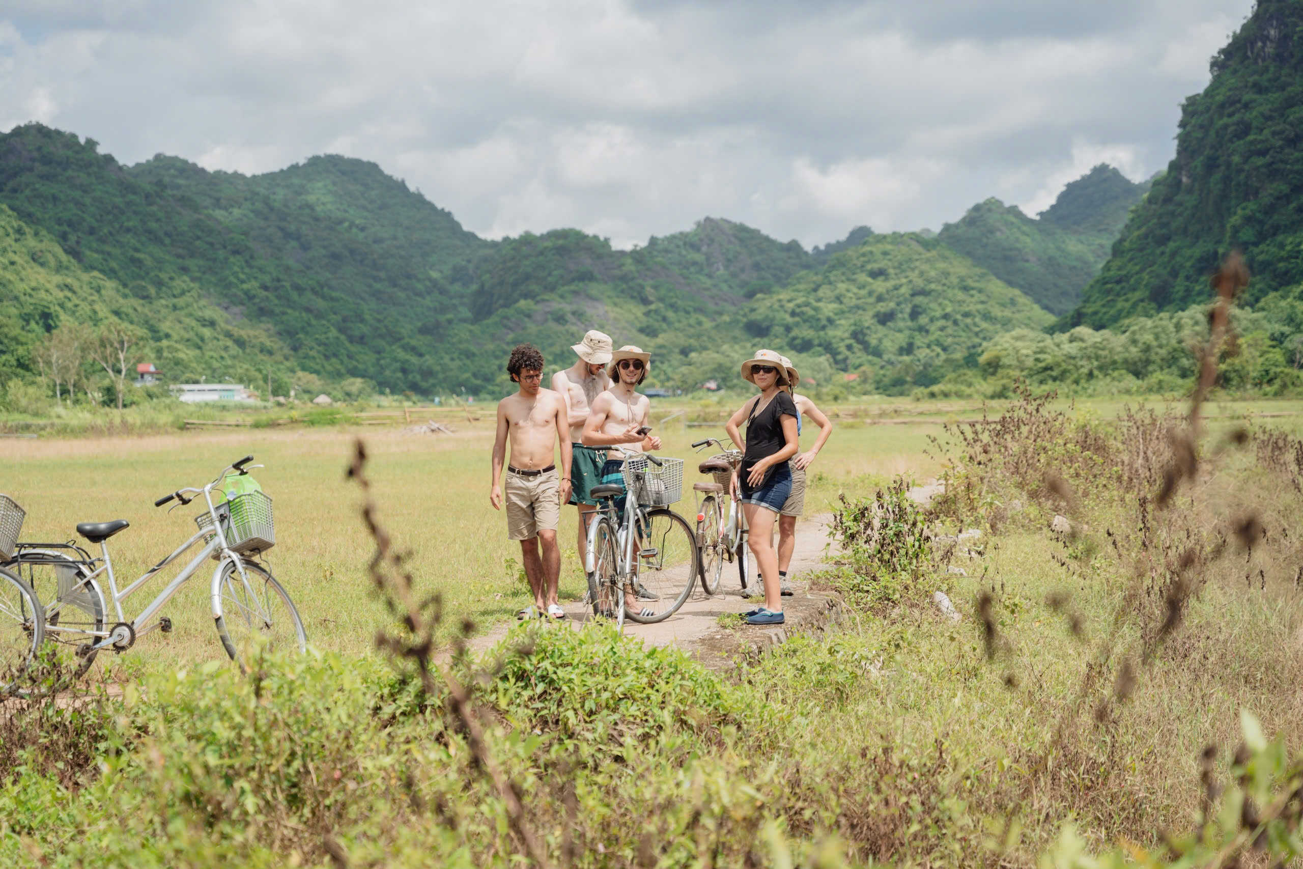 Explore Lan Ha - Ha Long Bay 2 Days 1 Night | Daiichi Luxury Cruise