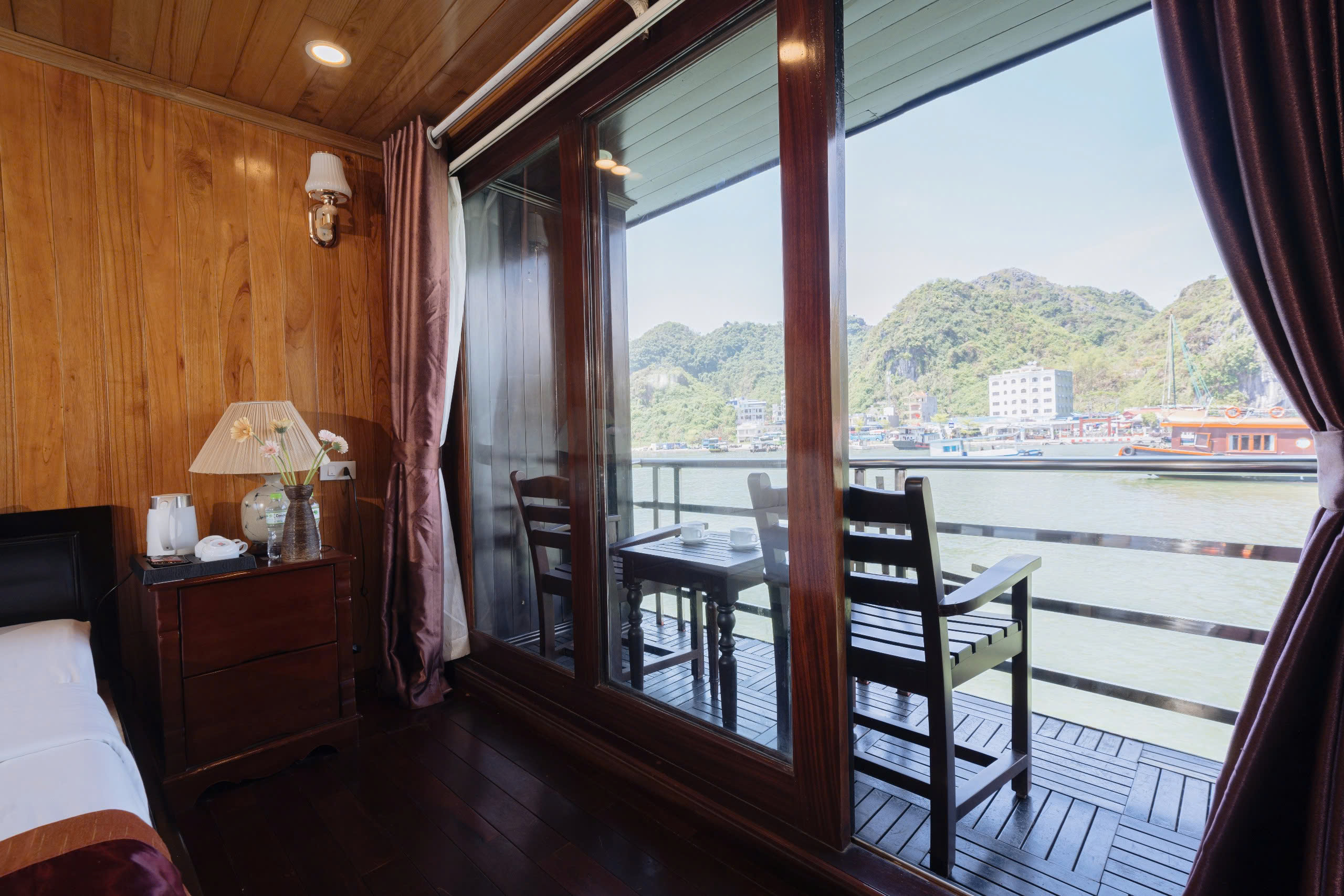 Cat Ba 3 Days, 2 Nights | 01 night on Luxury Cruise & 01 night at Hotel
