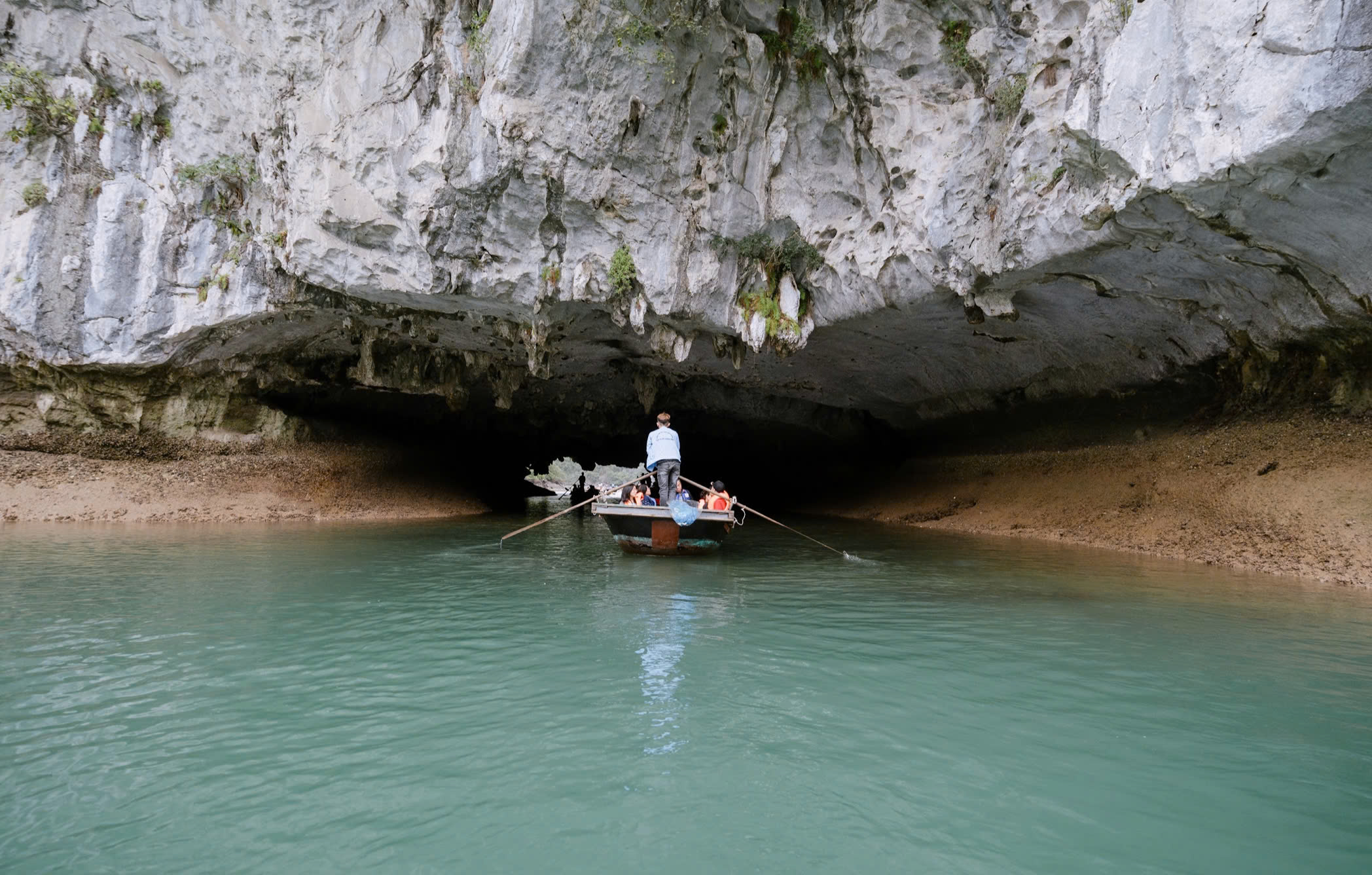 Explore Ha Long Bay 3 Days 2 Nights with 5-star AQUA ELEGANCE CRUISE 32 Canbin