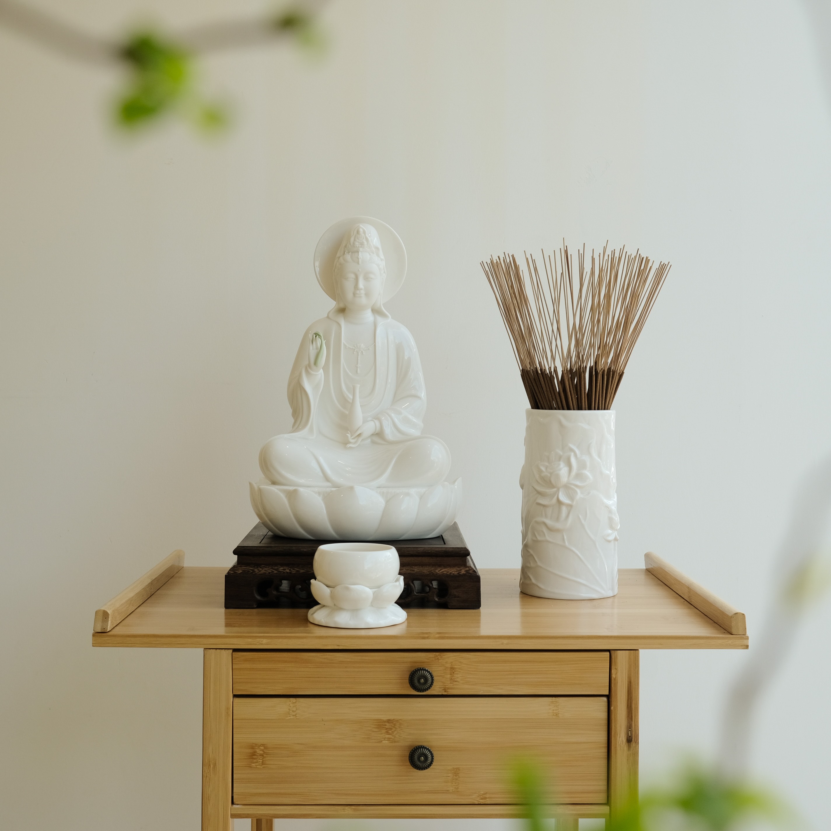Set tượng Quan Âm đài sen