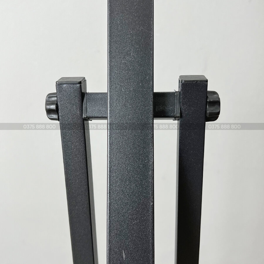 Standee Chữ H