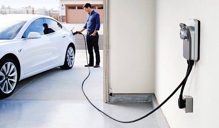Lắp trạm sạc điện xe ô tô tại nhà tốn bao nhiêu tiền?