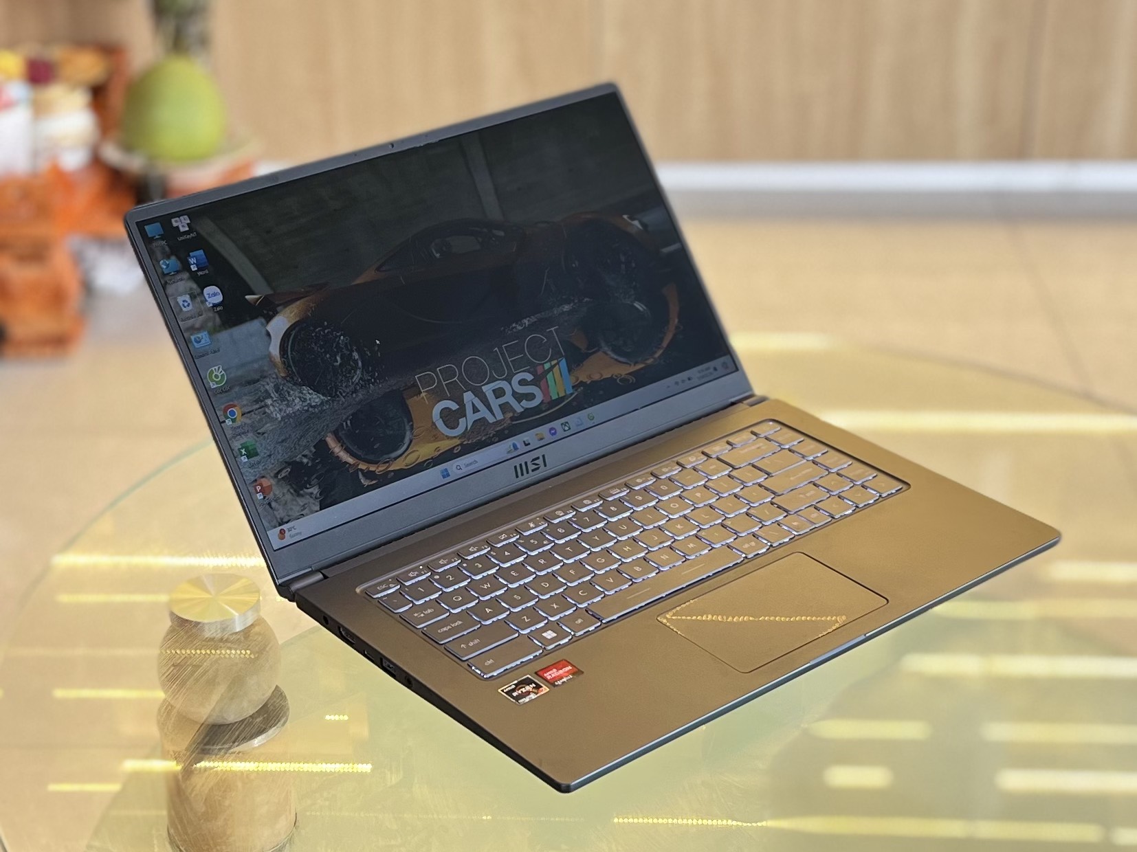 MSI Modern 15 A5M R7 R7-5700U/8GB/512GB/15"6FHD