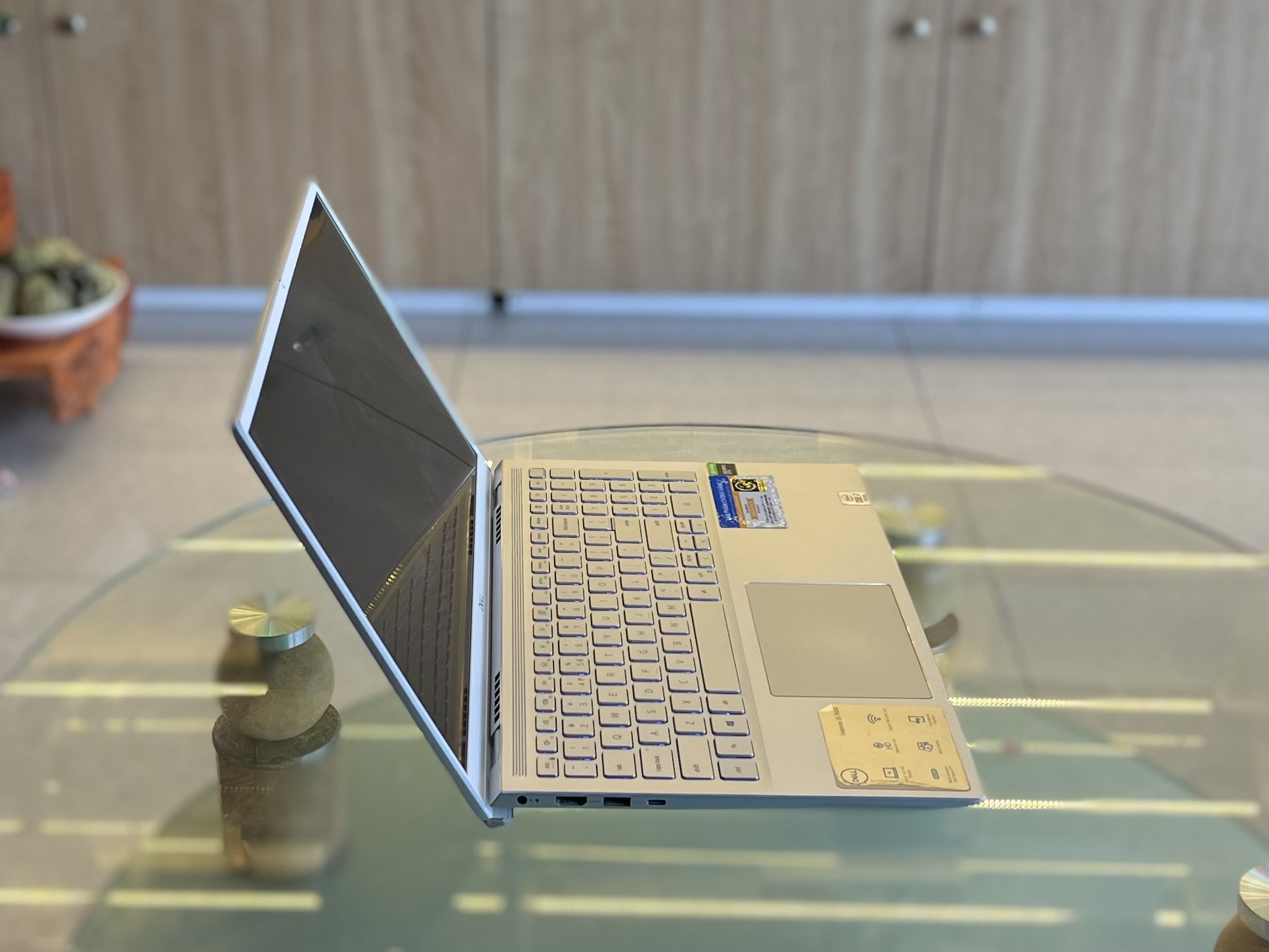 Dell Inspiron 7501 i7 10750H/8GB/512GB/4GB  Likenew