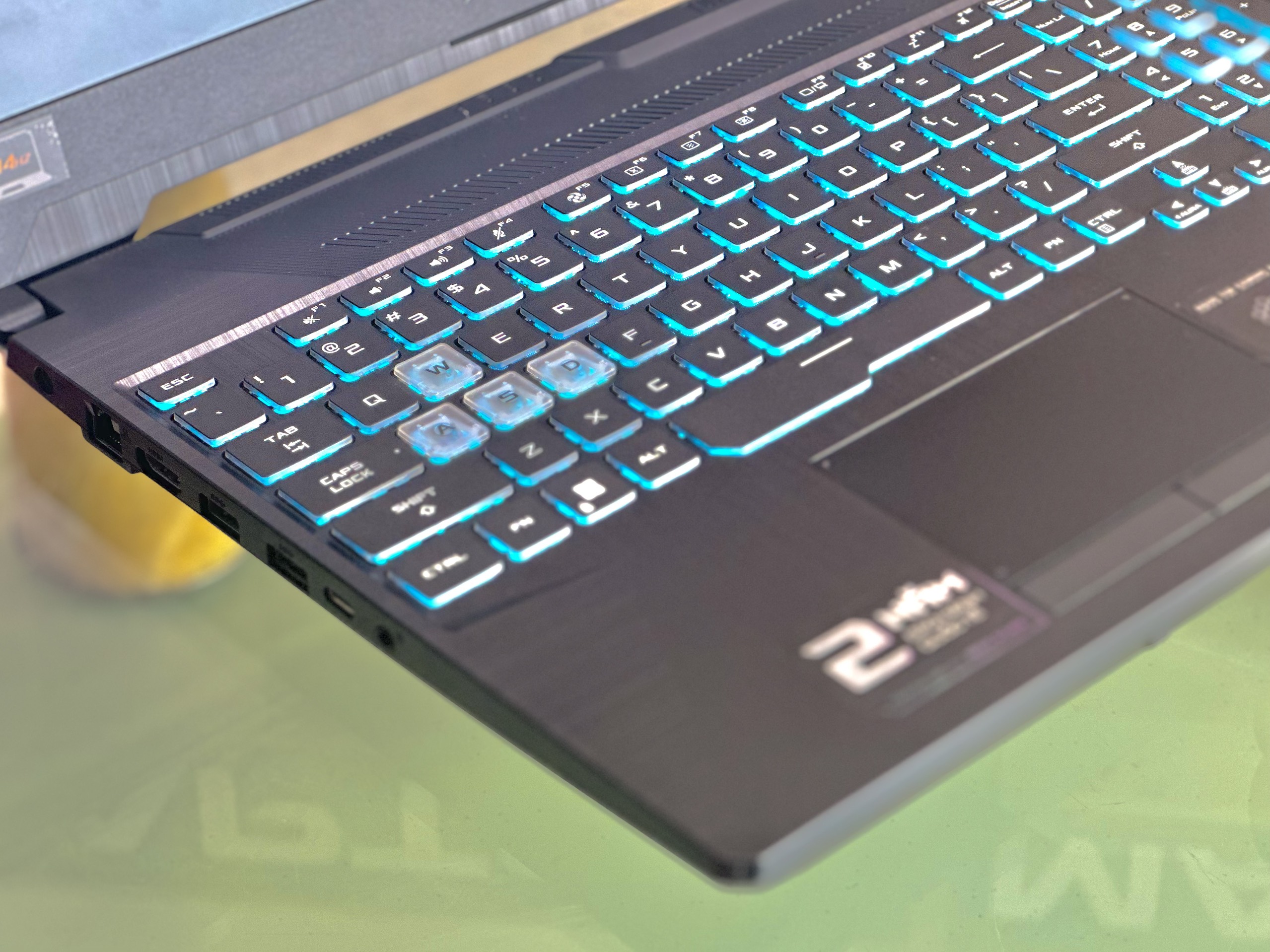 TUF Gaming F15 FX506LHB i5 10300H/8GB/512GB/4GB GTX1650/144Hz/Win11