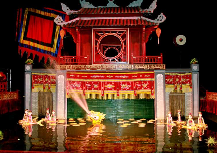 Ho Chi Minh’s NightLife Tour: Water Puppet Show & Dinner On Cruise