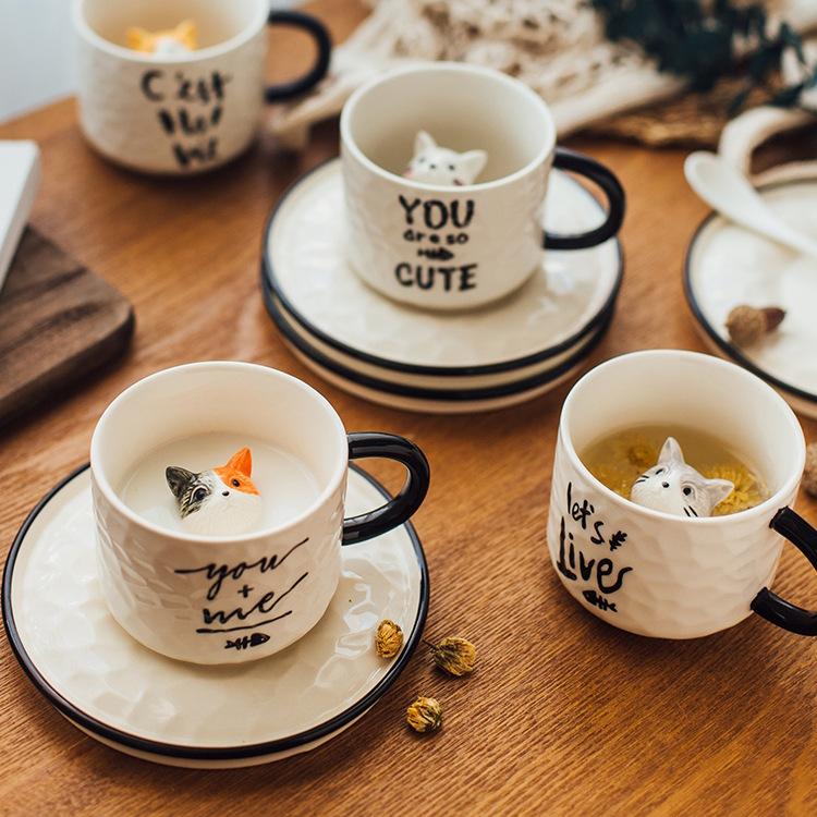 Cốc Ly Sứ Kèm Đĩa Hình Mèo Dễ Thương Quà Tặng Dành Cho Người Yêu Mèo Có Mèo Nằm Ở Bên Trong Dung Tích 200ml