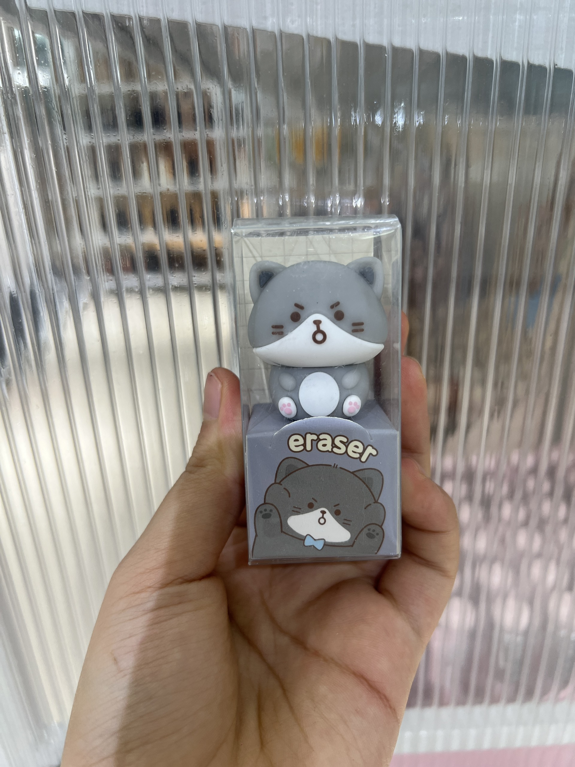 Tẩy bút chì hình mèo