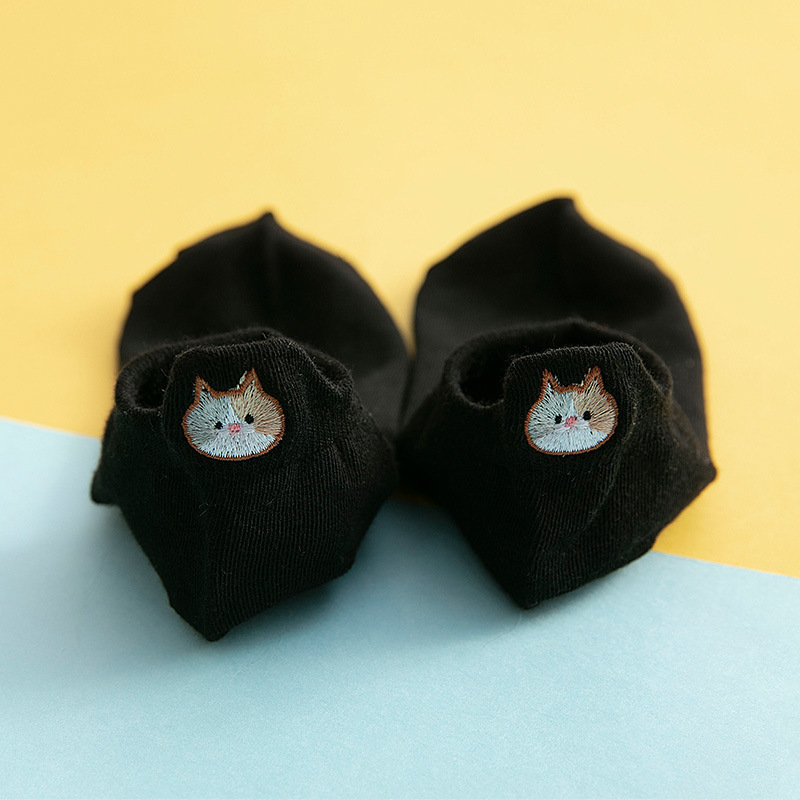 Tất cổ ngắn thêu hình mèo cam phía sau