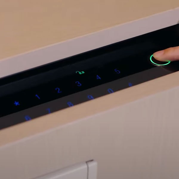 Ngăn kéo vân tay Philips SBX120
