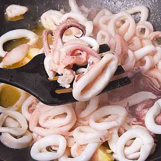 Mực ống Mùa