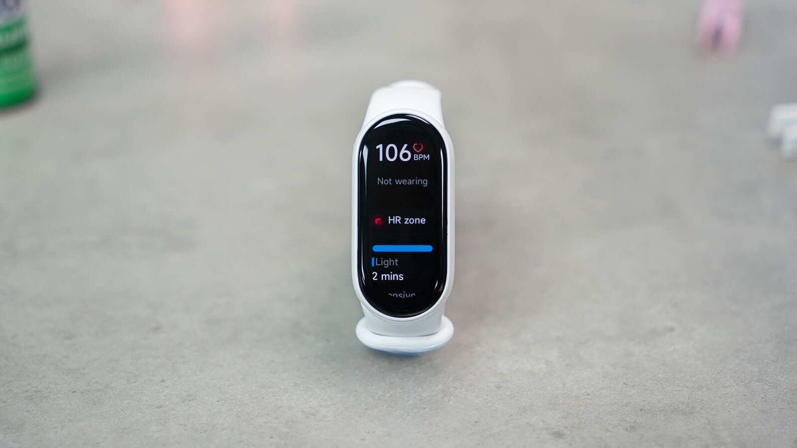 Trên tay Xiaomi Band 9 Ceramic Edition: màu Trắng cực đẹp, vẫn đủ tính năng như Xiaomi Band 8